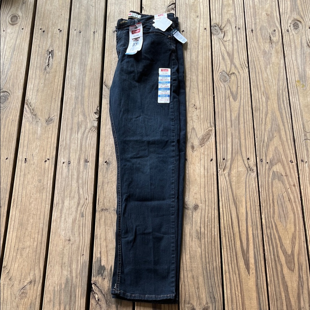 Wrangler Men's Dark Blue Straight Jeans NWT